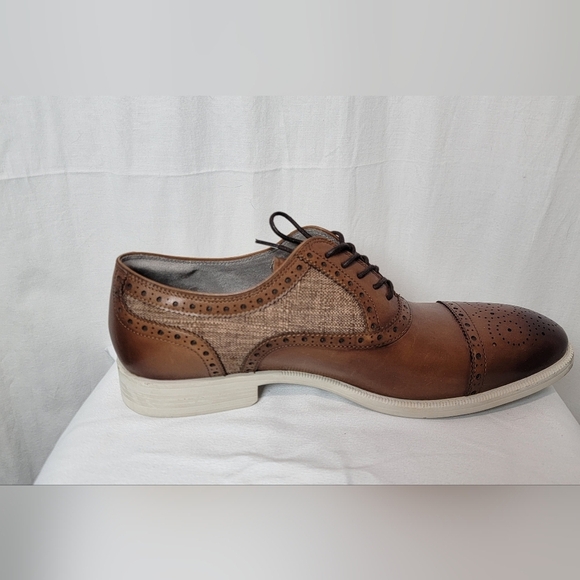 Kenneth Cole New York Two-Tone Brown Oxfords